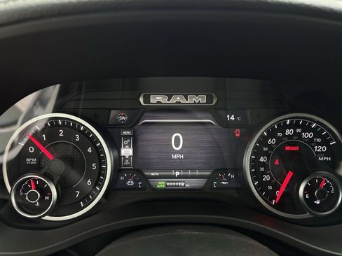 New 2026 RAM 1500 Laramie AWD/4WD image 15