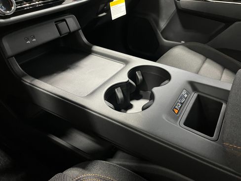 New 2026 Honda Prologue EX image 16