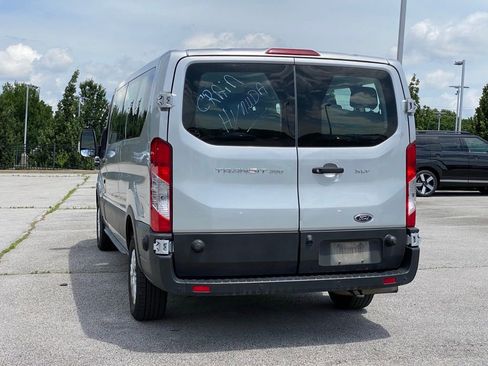 Used 2024 Ford Transit 350 XLT RWD image 5