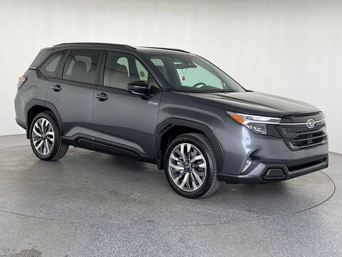 New 2025 Subaru Forester Touring image 9