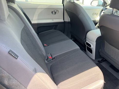 Used 2024 Hyundai Ioniq 5 SEL RWD image 4