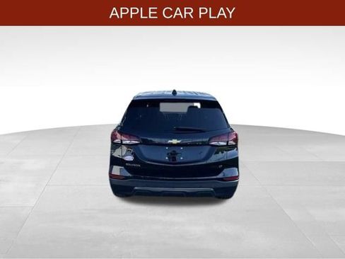 Used 2022 Chevrolet Equinox LT w/ Driver Convenience Package FWD image 6