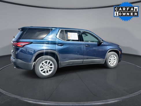 Used 2022 Chevrolet Traverse LS image 8
