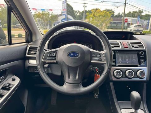 Used 2015 Subaru Crosstrek 2.0i Premium AWD/4WD image 22