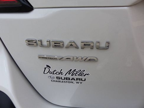 Used 2025 Subaru Outback Premium w/ Popular Package #1 AWD/4WD image 11
