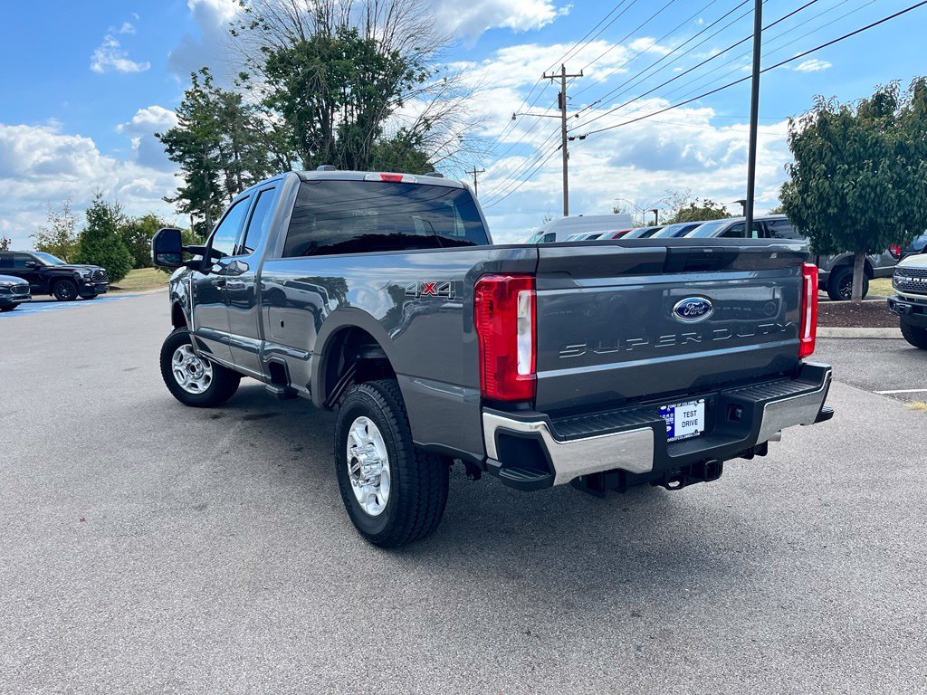 New 2026 Ford F350 XLT AWD/4WD image 5