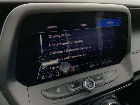 Used 2019 Chevrolet Camaro LT w/ Technology Package RWD image 40