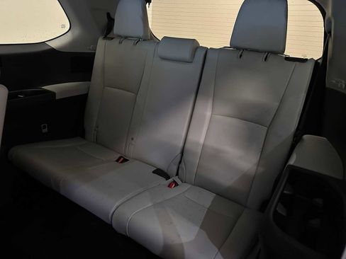 New 2026 Toyota Grand Highlander XLE AWD/4WD image 23