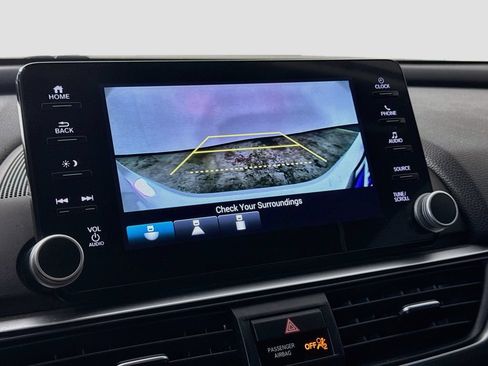 Used 2021 Honda Accord LX image 15