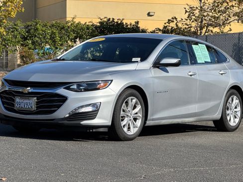 Used 2022 Chevrolet Malibu LT image 8