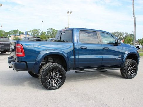 Used 2023 RAM 1500 Laramie AWD/4WD image 12