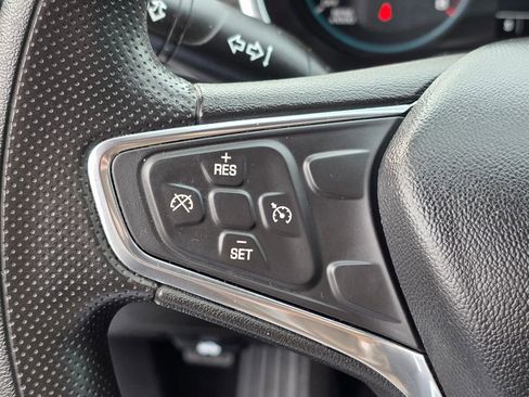 Used 2020 Chevrolet Malibu LT image 17