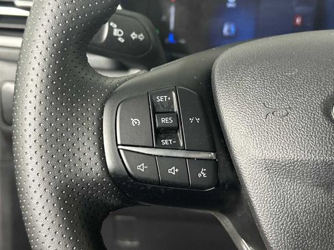 Used 2025 Ford Escape ST-Line image 28