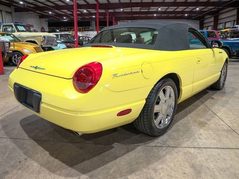 Used 2002 Ford Thunderbird RWD image 24