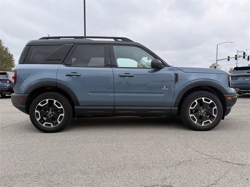 Used 2024 Ford Bronco Sport Outer Banks image 6