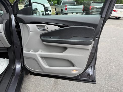 Used 2021 Honda Pilot Touring image 23