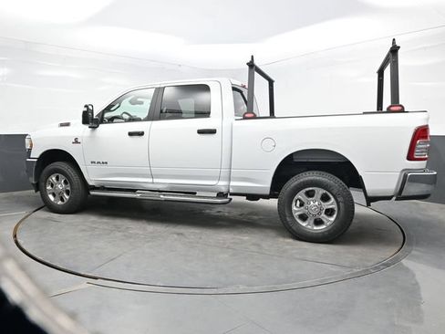 Used 2024 RAM 2500 Big Horn AWD/4WD image 4