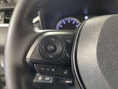 Certified 2022 Toyota RAV4 XLE w/ Convenience Package image 28