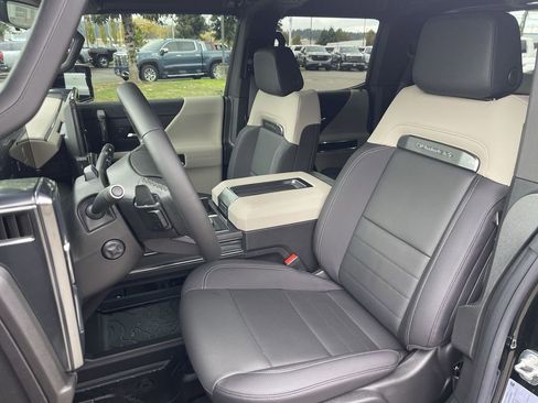 New 2026 GMC Hummer EV 4x4 Crew Cab image 19