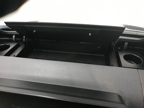 Used 2021 Mercedes-Benz Sprinter 144 Cargo image 28