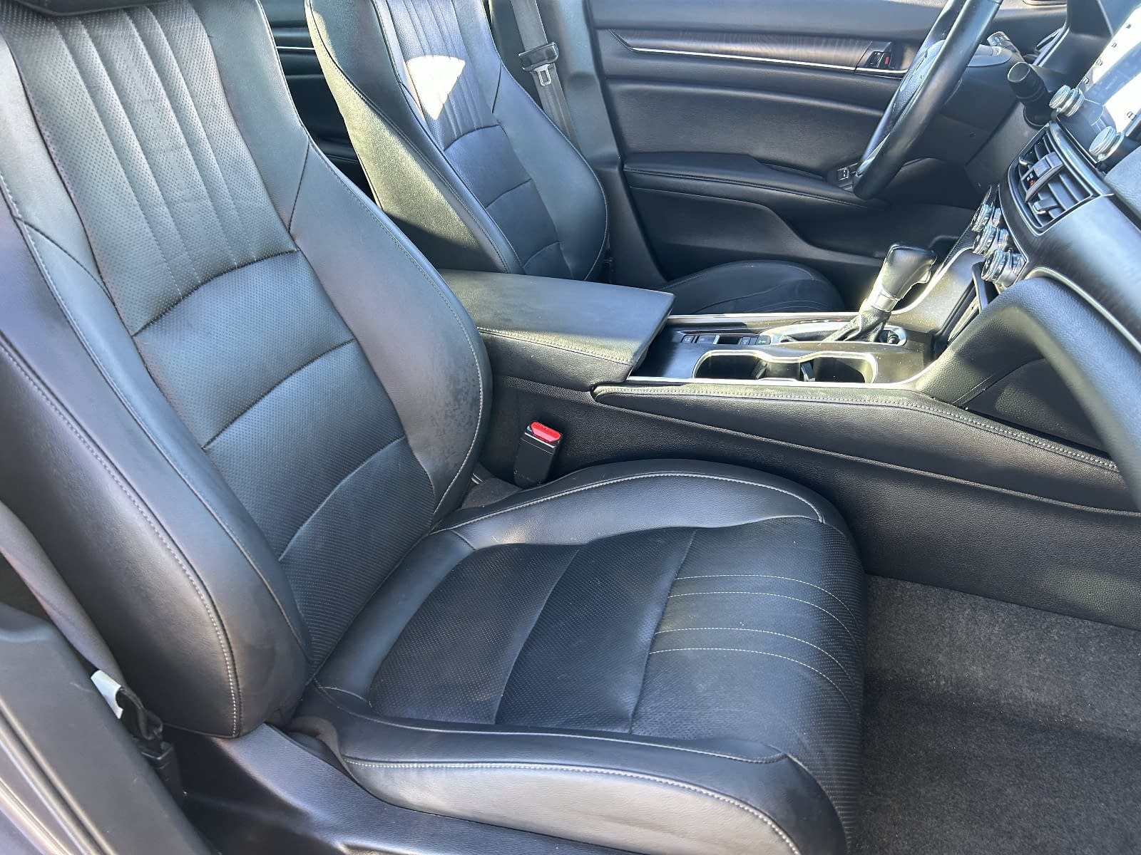 Certified 2022 Honda Accord EX-L image 13