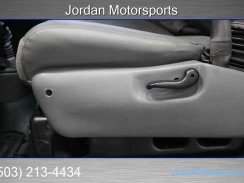 Used 2001 Dodge Ram 3500 Truck ST image 70