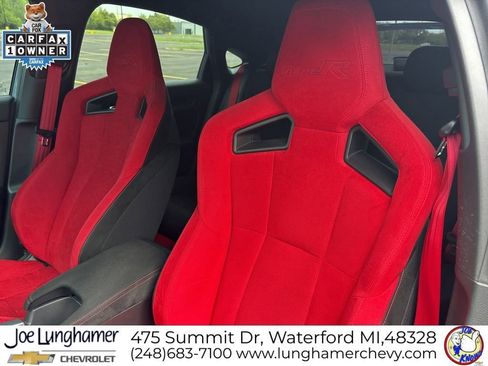 Used 2025 Honda Civic Type R image 12