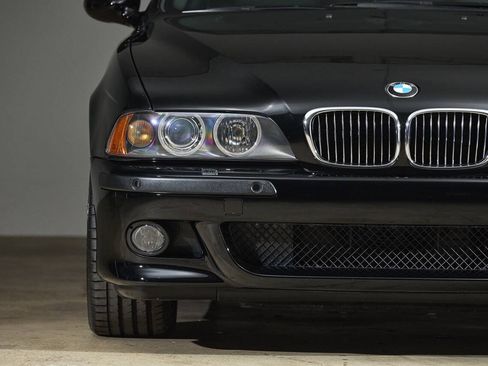 Used 2003 BMW M5 RWD image 10