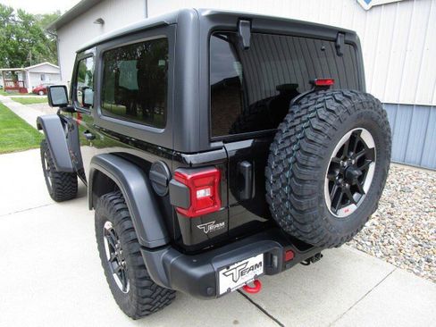 Used 2021 Jeep Wrangler Rubicon AWD/4WD image 5
