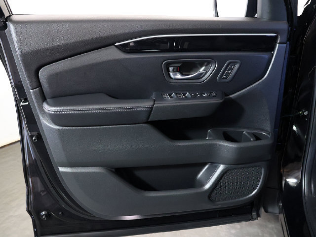 Used 2024 Honda Pilot Touring image 26
