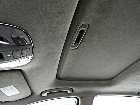 Used 2014 Hyundai Equus Signature image 19