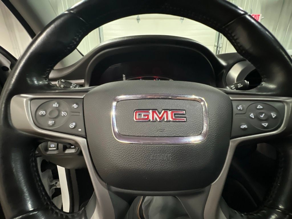 Used 2021 GMC Acadia AT4 w/ Preferred Package AWD/4WD image 32