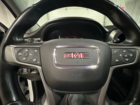 Used 2021 GMC Acadia AT4 w/ Preferred Package AWD/4WD image 32