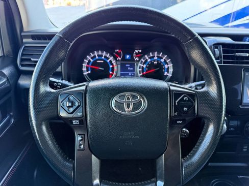 Used 2019 Toyota 4Runner TRD Off Road 4x4 4dr SUV image 33