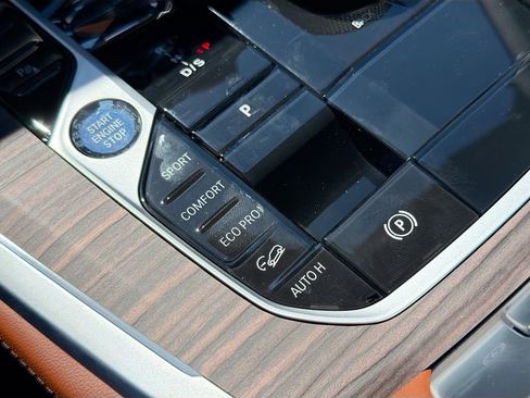 New 2026 BMW X5 M60i image 31