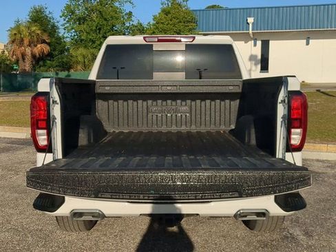 Used 2024 GMC Sierra 1500 Elevation w/ Elevation Premium Package AWD/4WD image 12