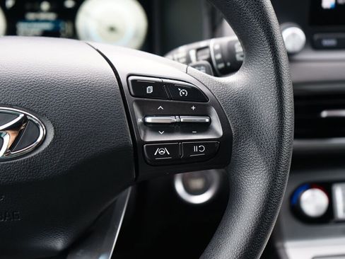 Certified 2023 Hyundai Kona SE image 25