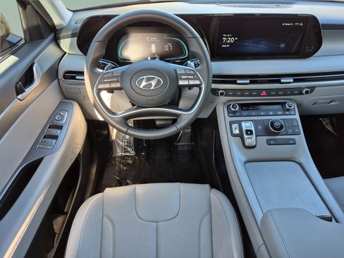 Used 2025 Hyundai Palisade SEL FWD image 14