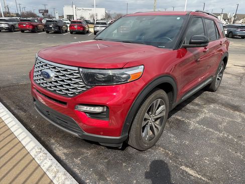 Used 2020 Ford Explorer Platinum w/ Premium Technology Package image 1