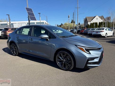New 2026 Toyota Corolla SE image 1