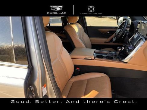 Used 2023 Lexus LX 600 4WD w/ Accessory Package (Z1) image 23