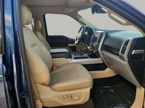 Used 2015 Ford F150 Lariat w/ Equipment Group 502A Luxury image 5