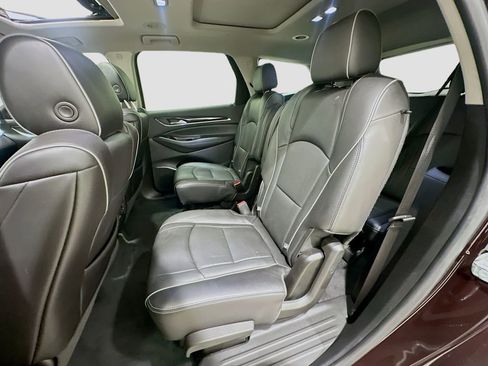 Used 2021 Buick Enclave Avenir w/ Avenir Technology Package FWD image 26