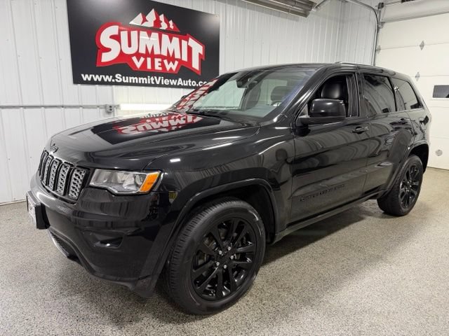 Used 2018 Jeep Grand Cherokee Altitude AWD/4WD image 1