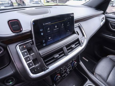 Used 2023 Chevrolet Suburban Premier AWD/4WD image 44