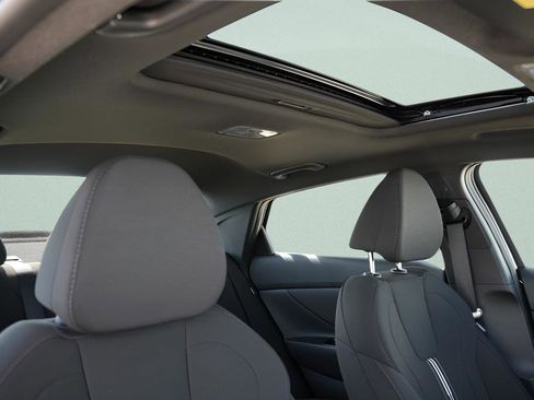 New 2026 Hyundai Elantra SEL Sport Premium FWD image 12