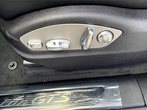 New 2026 Porsche Macan GTS image 31