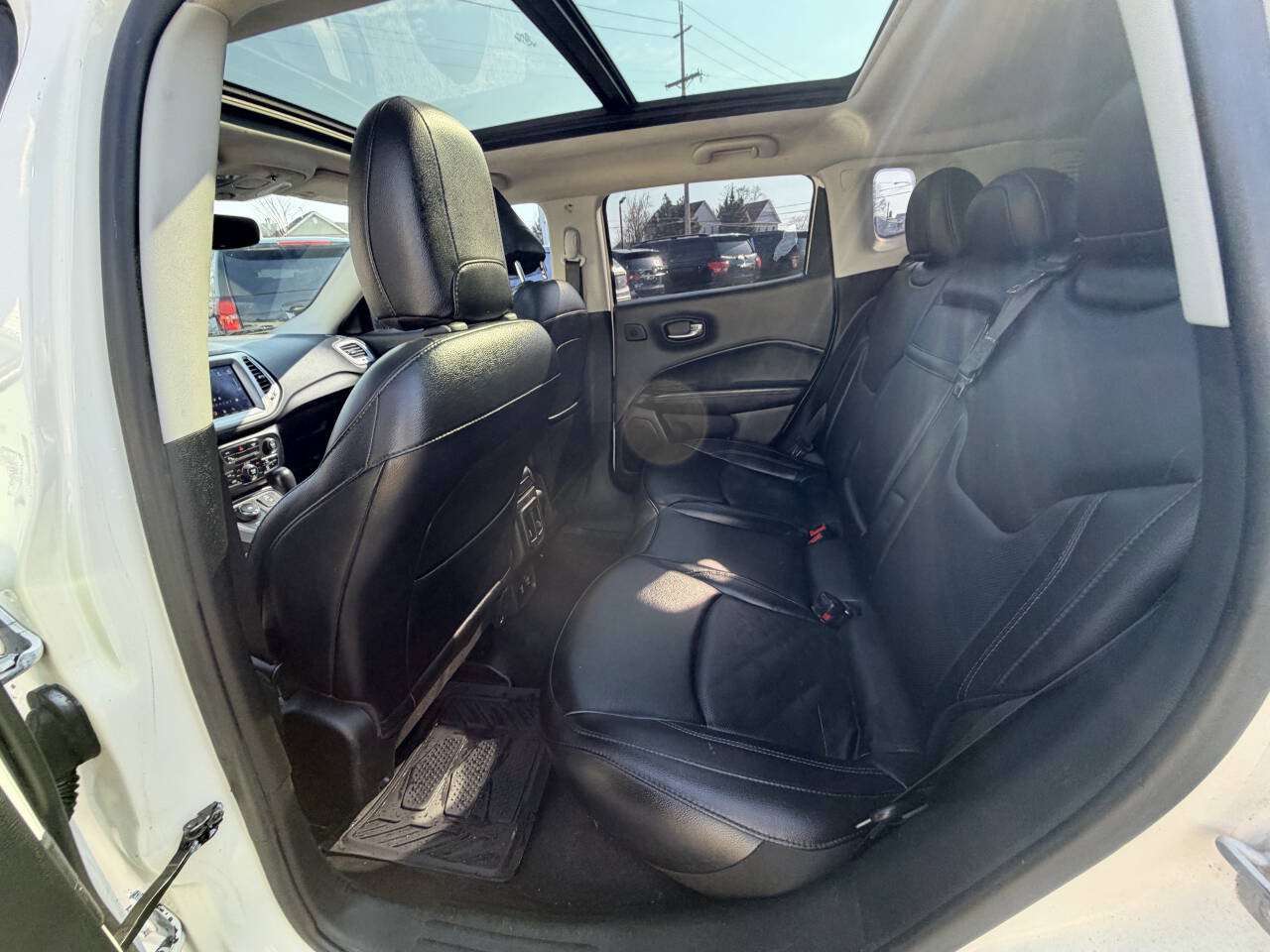 Used 2018 Jeep Compass Sport FWD image 19