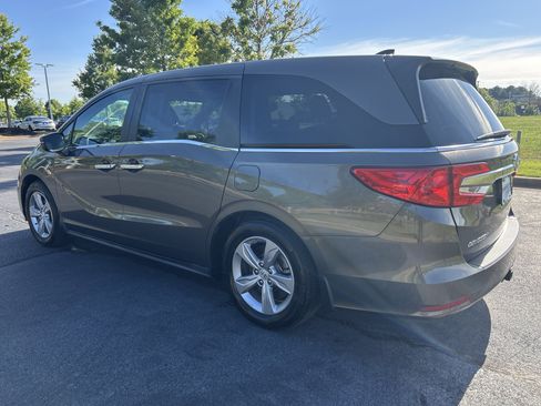 Used 2018 Honda Odyssey EX-L image 7