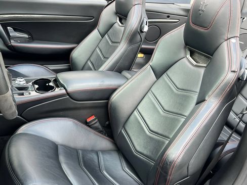 Used 2018 Maserati GranTurismo MC RWD image 4